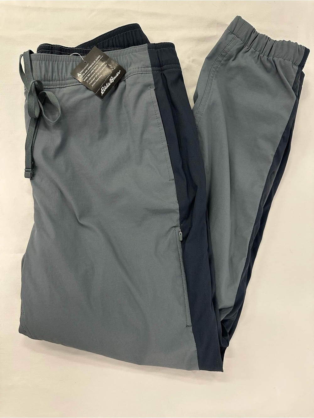 NWT Eddie Bauer First Ascent Guide Pro Lined Pants Women's 8 Gray Fleece Hiking